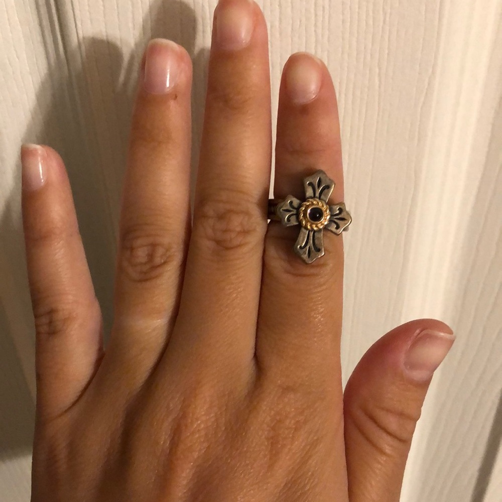Cross ring